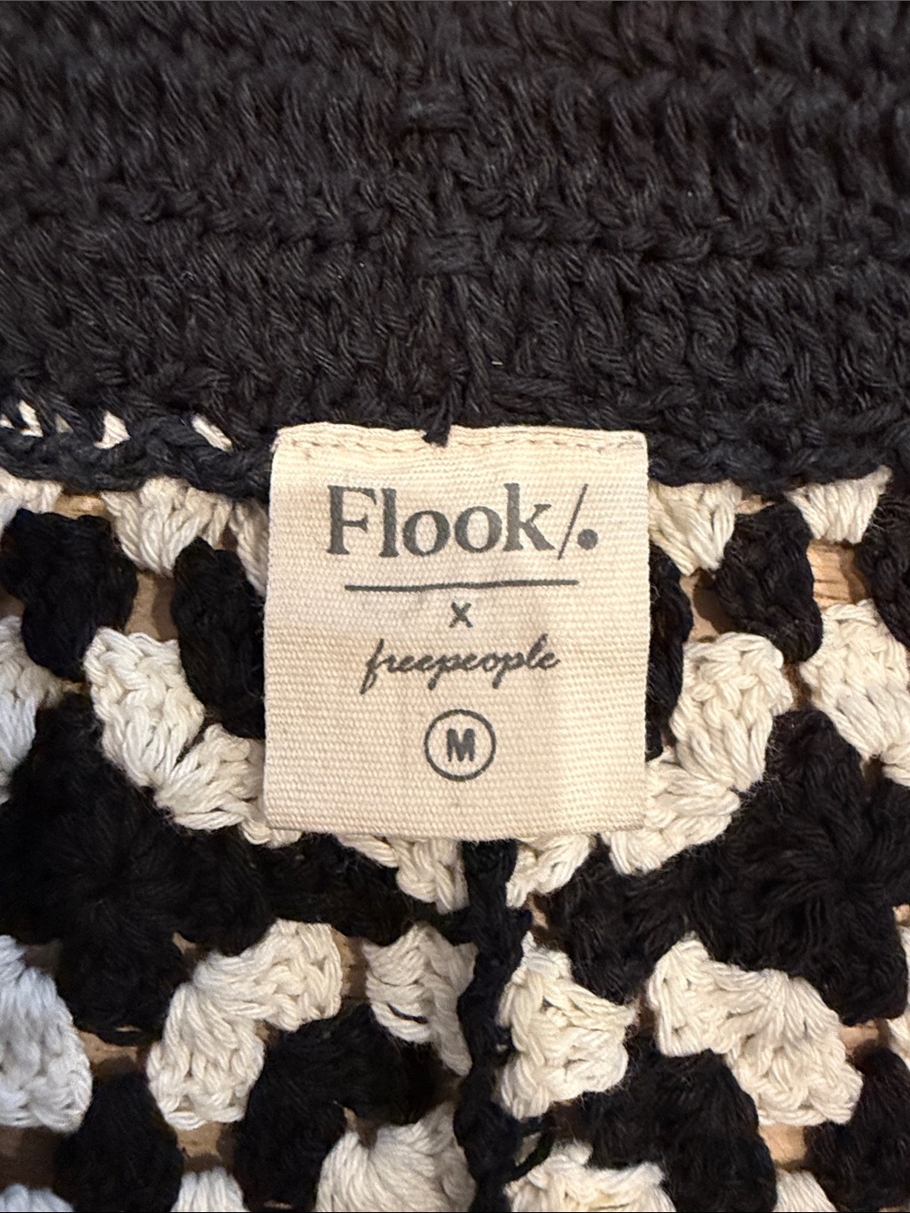 Free People X Flook Crochet Crop Flare Pants Wide Leg Hand-made Artisan Festival - Picture 4 of 4